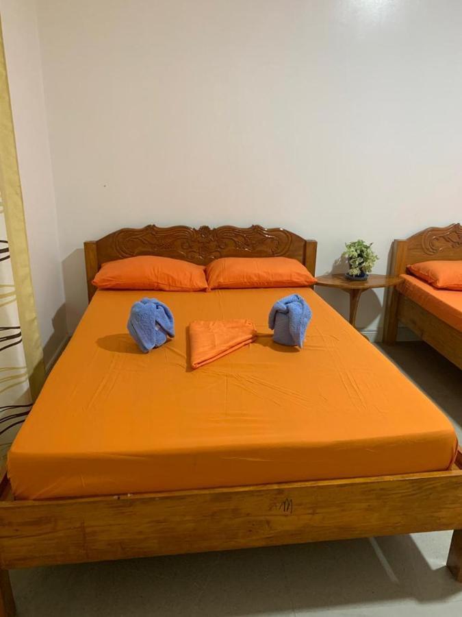 Soul Travellers Hotel Badian Exterior foto